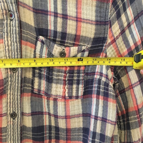 Free People Cropped Plaid Button Down Shirt size M - Picture 6 of 8